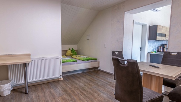 Ferienwohnung H4 Esszimmer